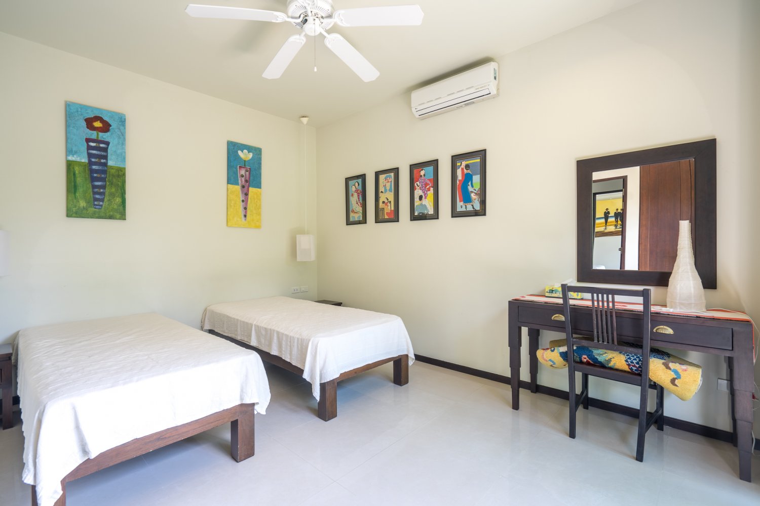 Property image - full photo 28