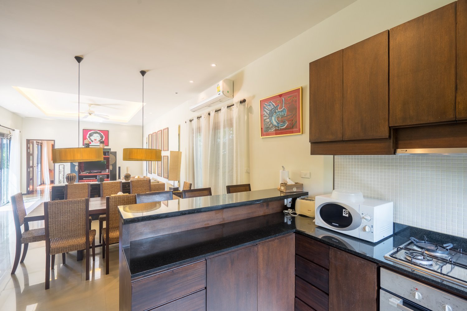 Property image - full photo 9