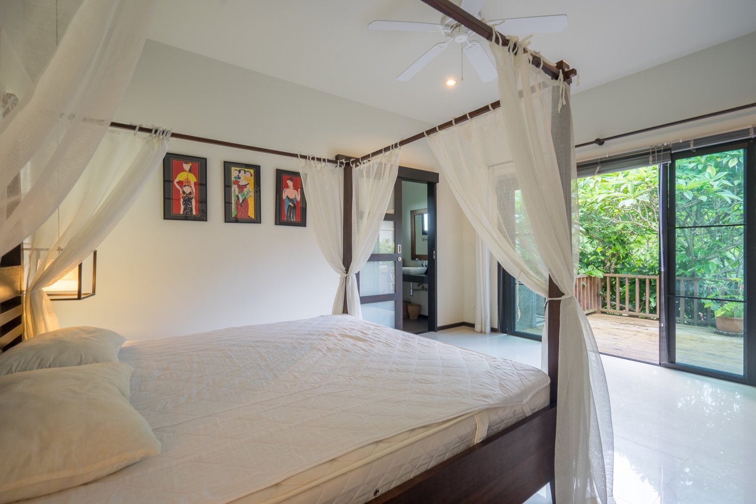 Property image - full photo 18