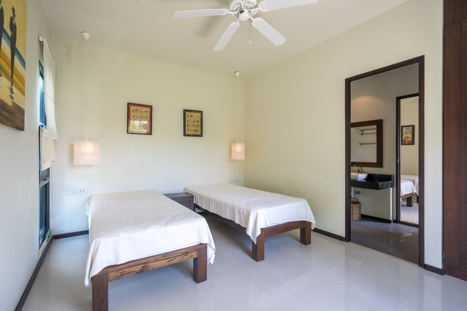 Property image - full photo 27