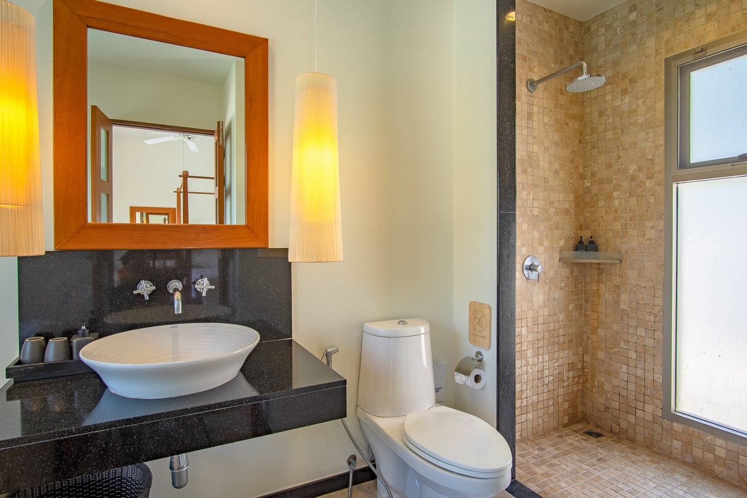 Property image - full photo 15