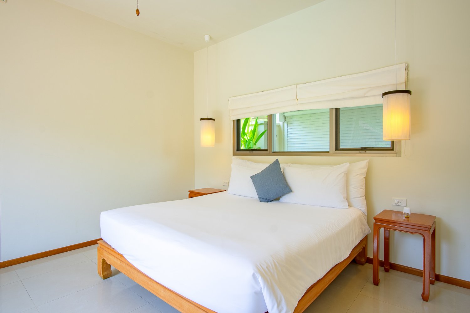 Property image - full photo 16