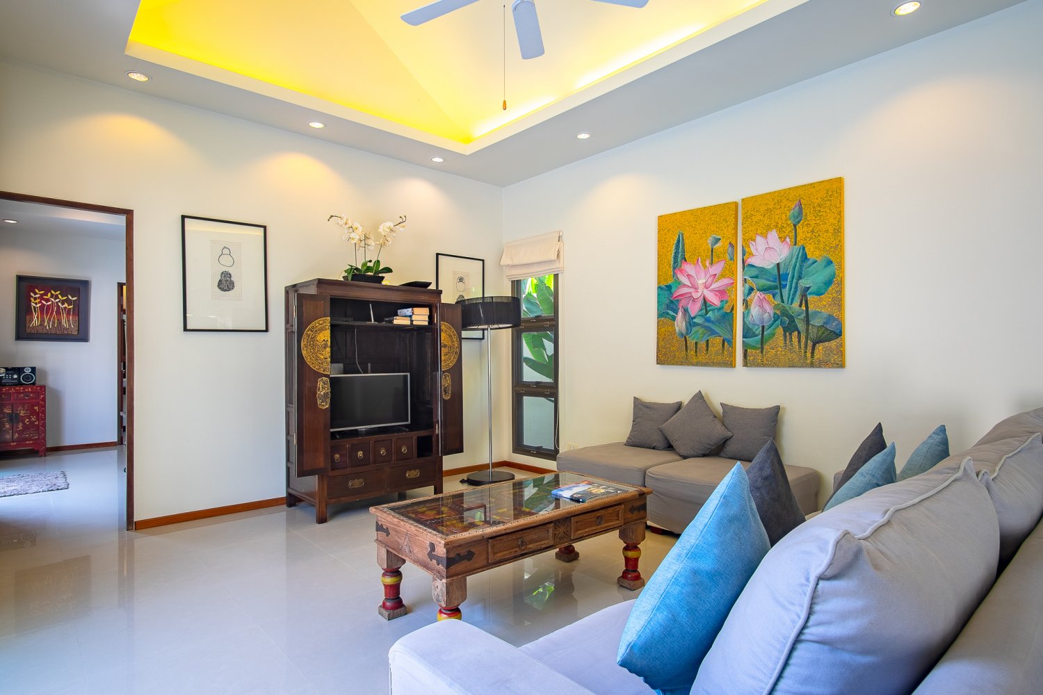 Property image - full photo 10