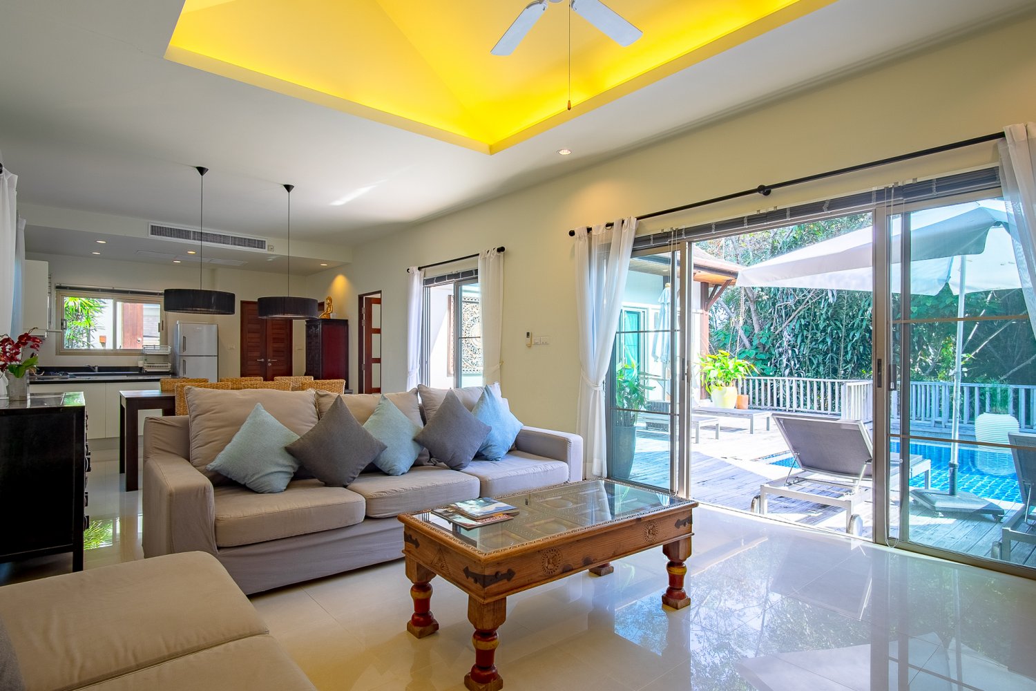 Property image - full photo 6