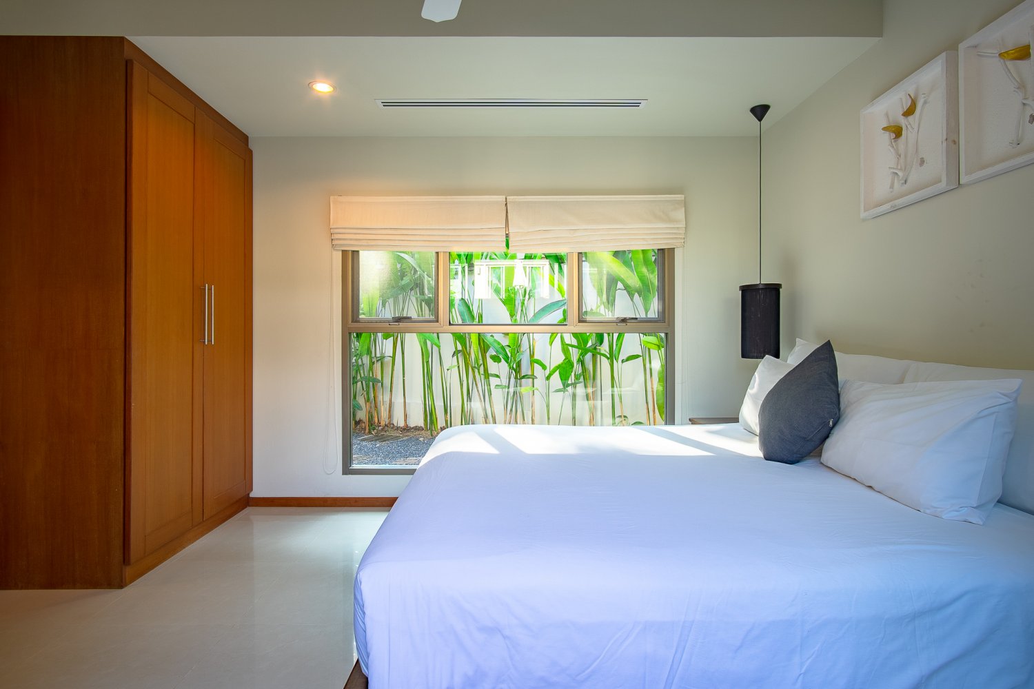 Property image - full photo 34