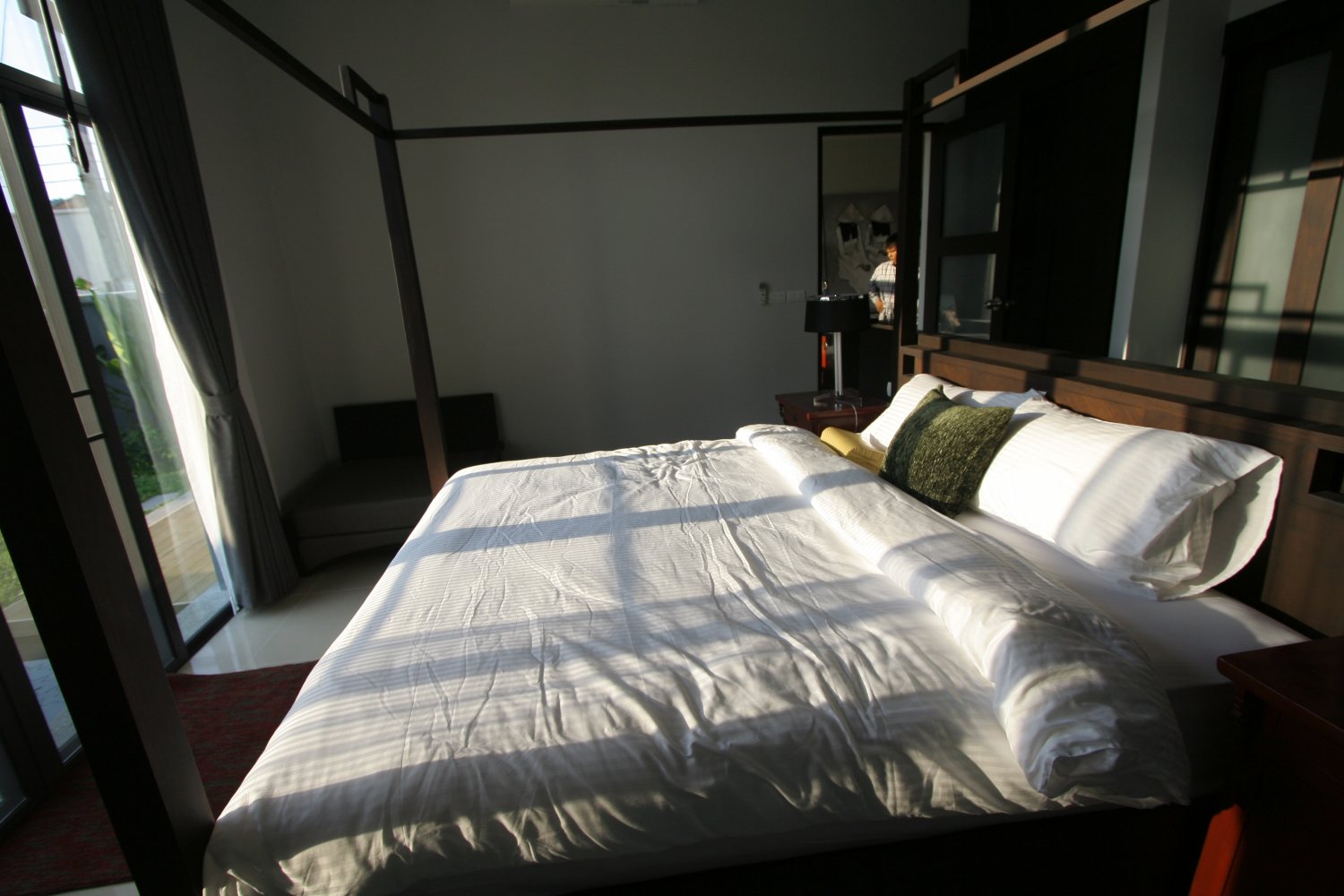 Property image - full photo 11