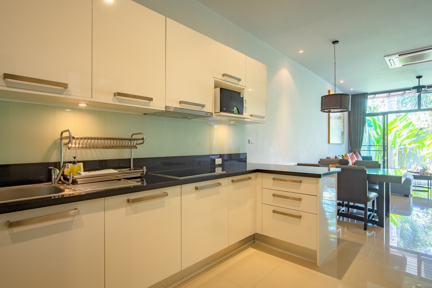 Property image - full photo 10