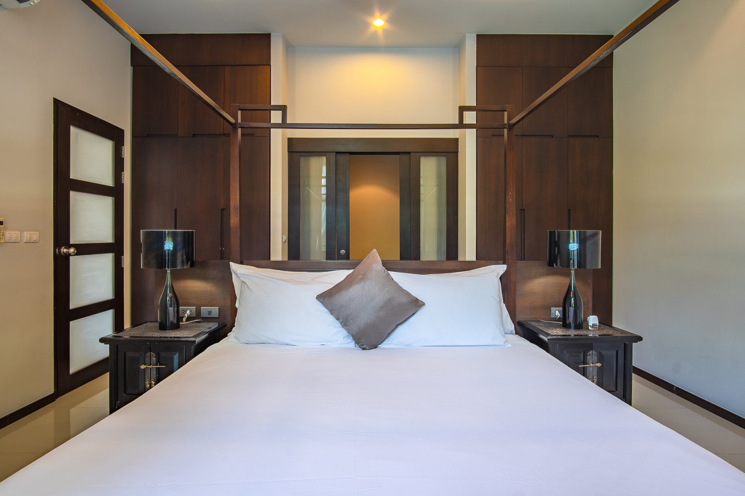 Property image - full photo 14