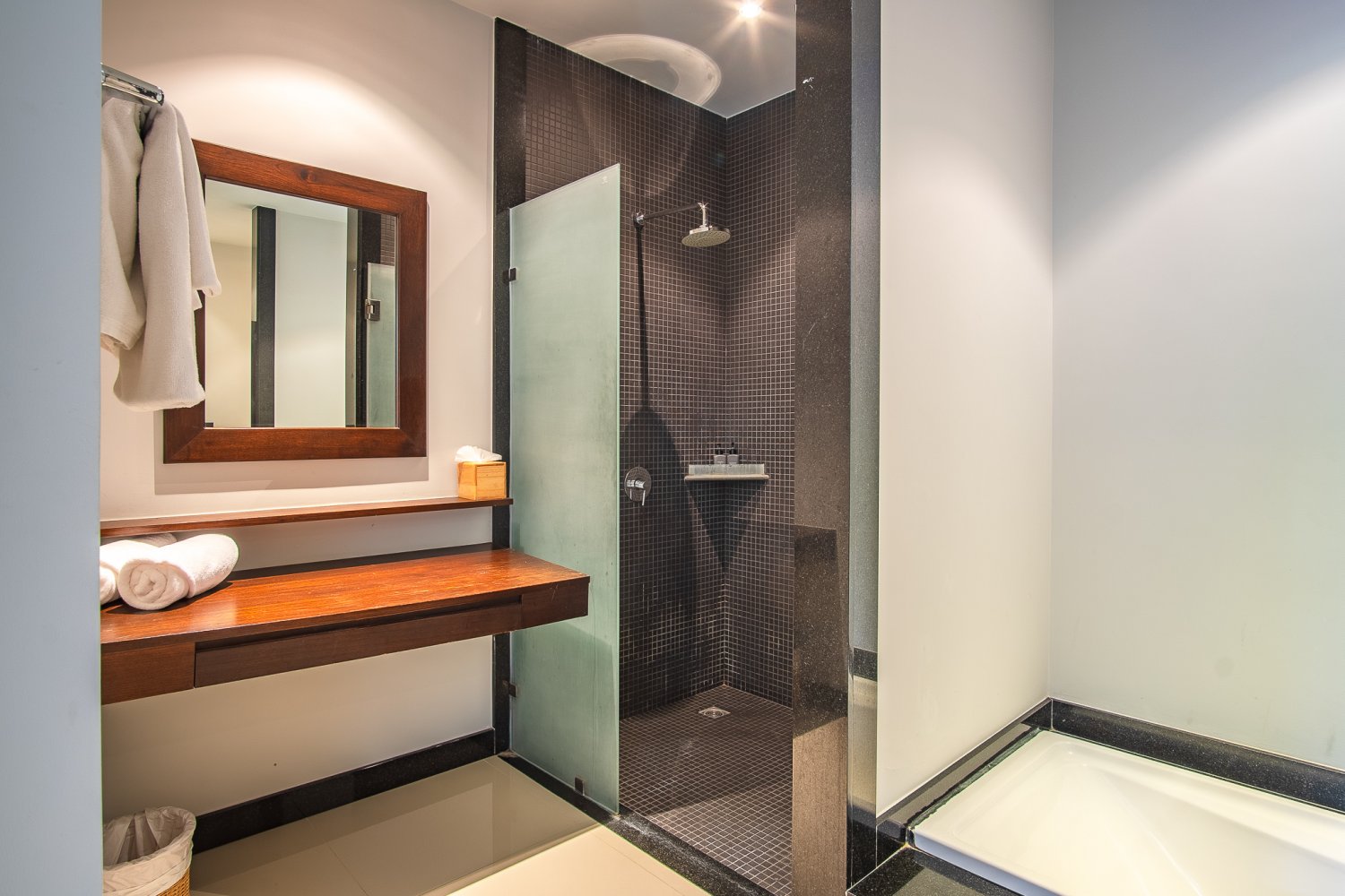 Property image - full photo 22
