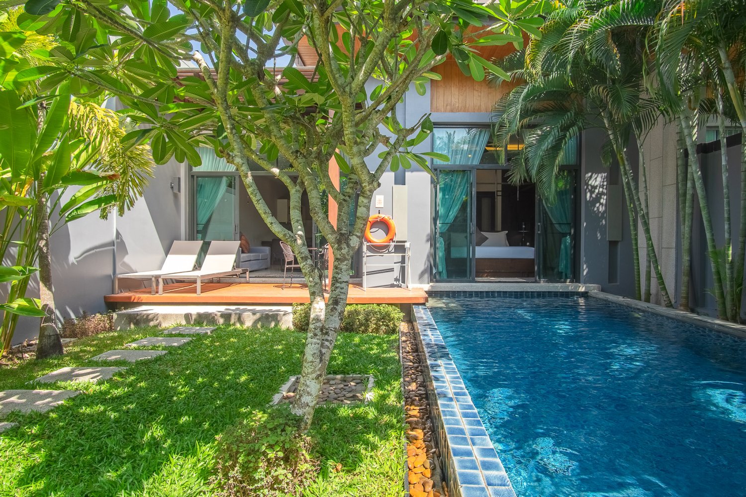 Property image - full photo 1