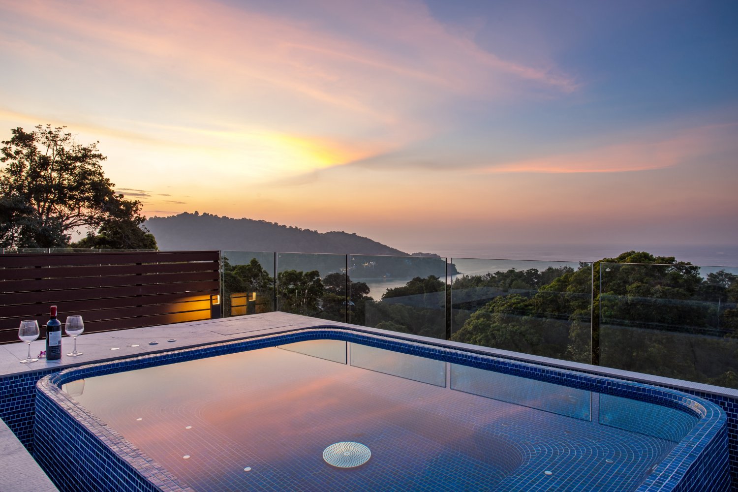 Property image - full photo 45