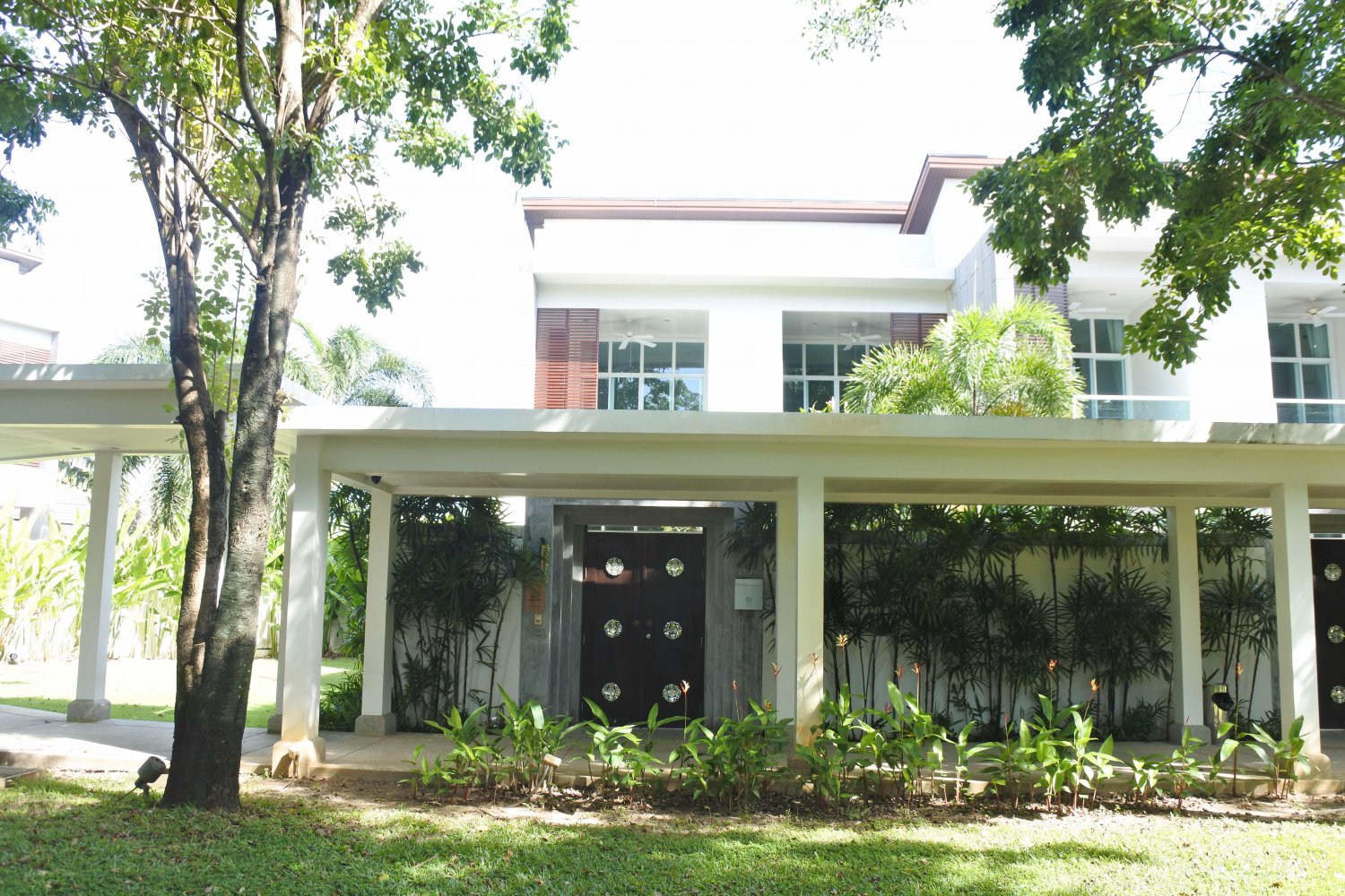 Property image - full photo 5
