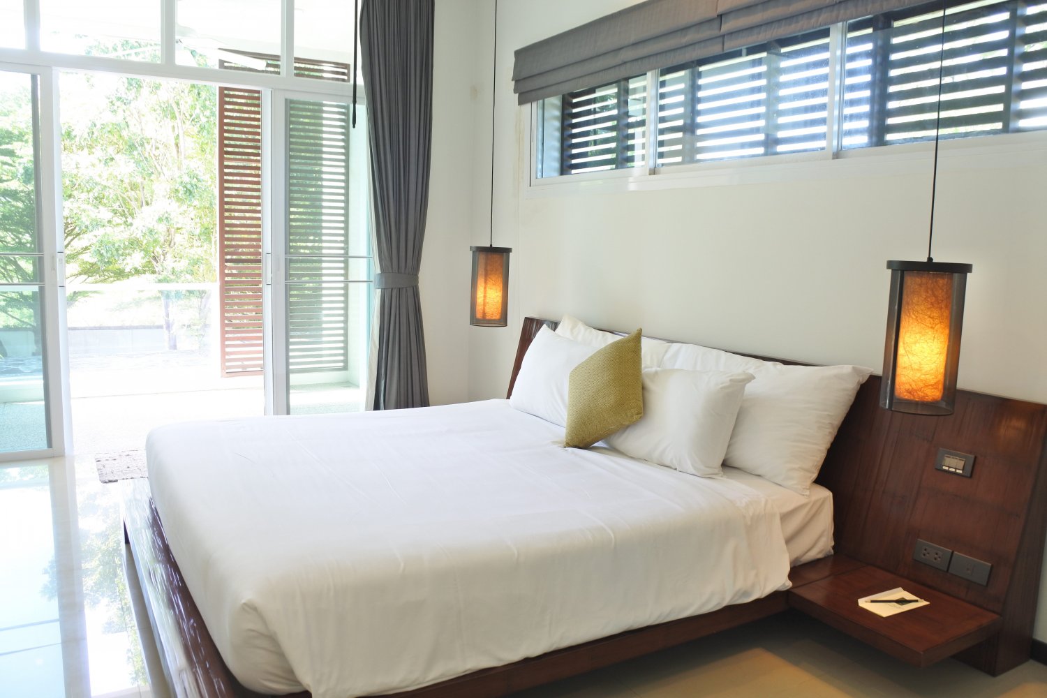 Property image - full photo 15