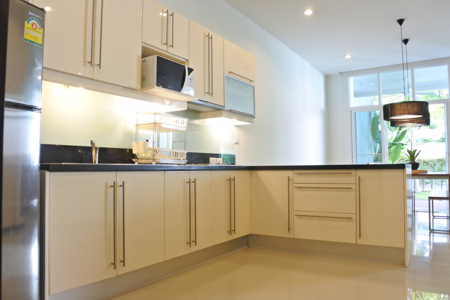 Property image - full photo 9