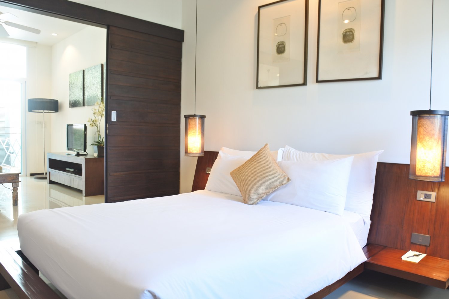 Property image - full photo 11