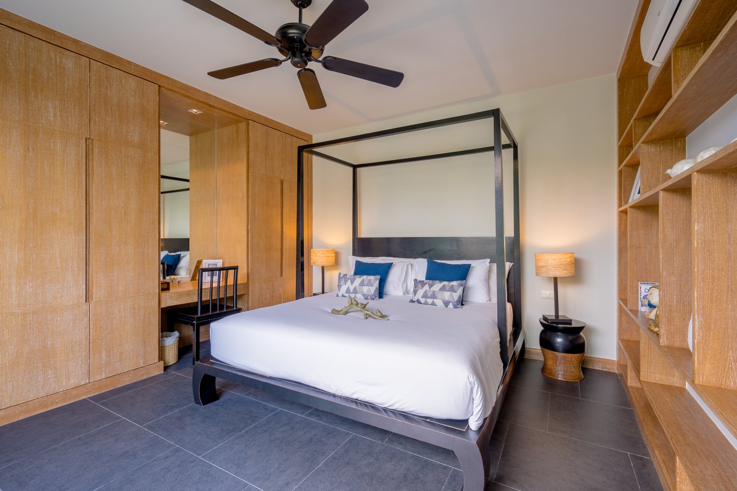 Property image - full photo 11