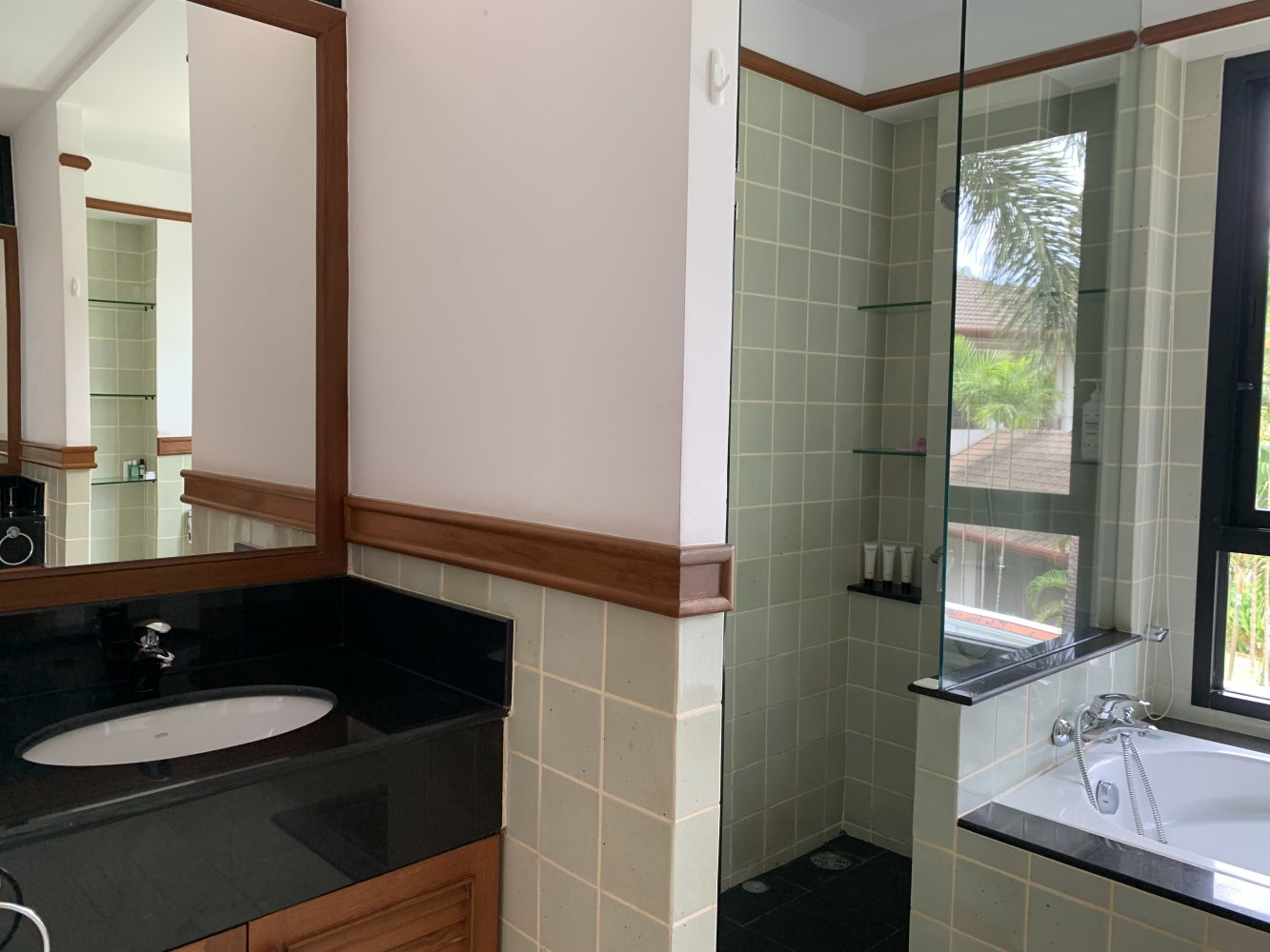 Property image - full photo 19