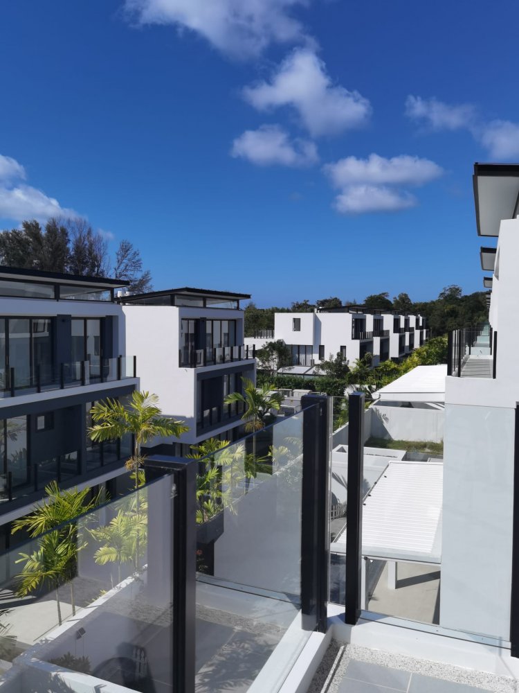 Property image - full photo 25