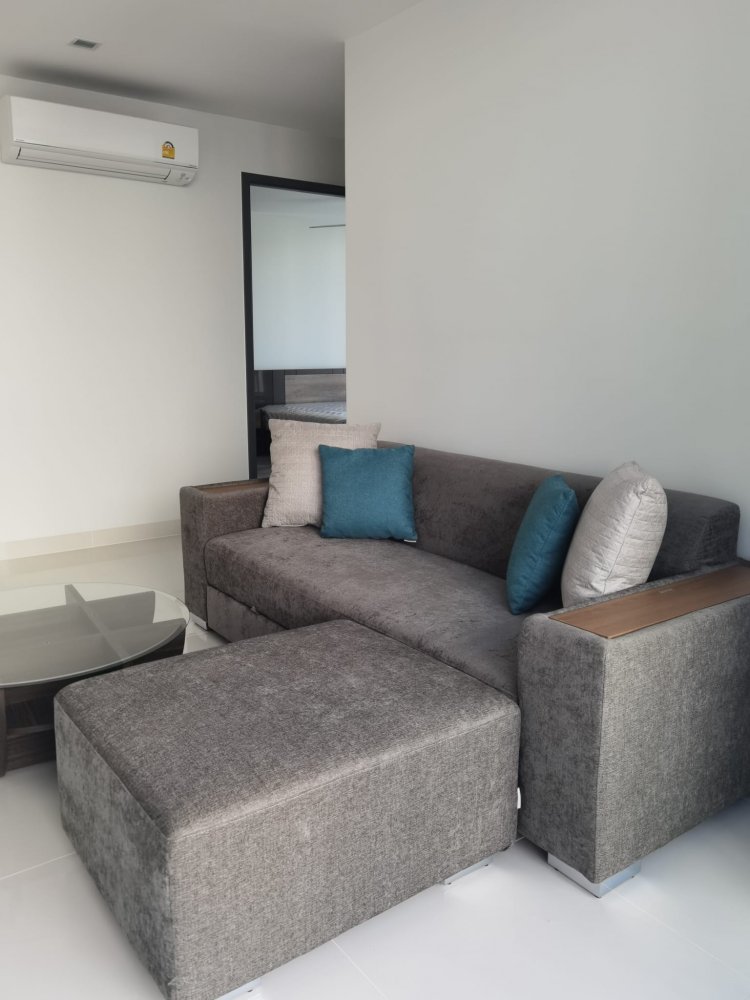 Property image - full photo 10