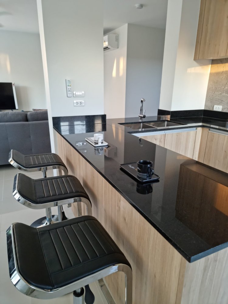 Property image - full photo 6