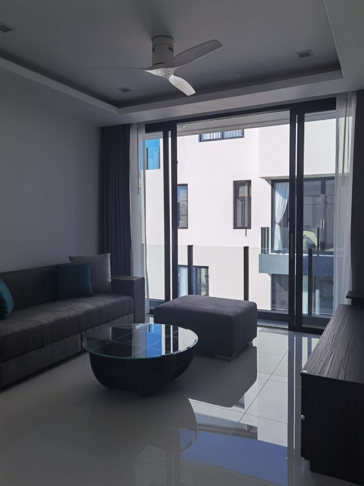 Property image - full photo 12