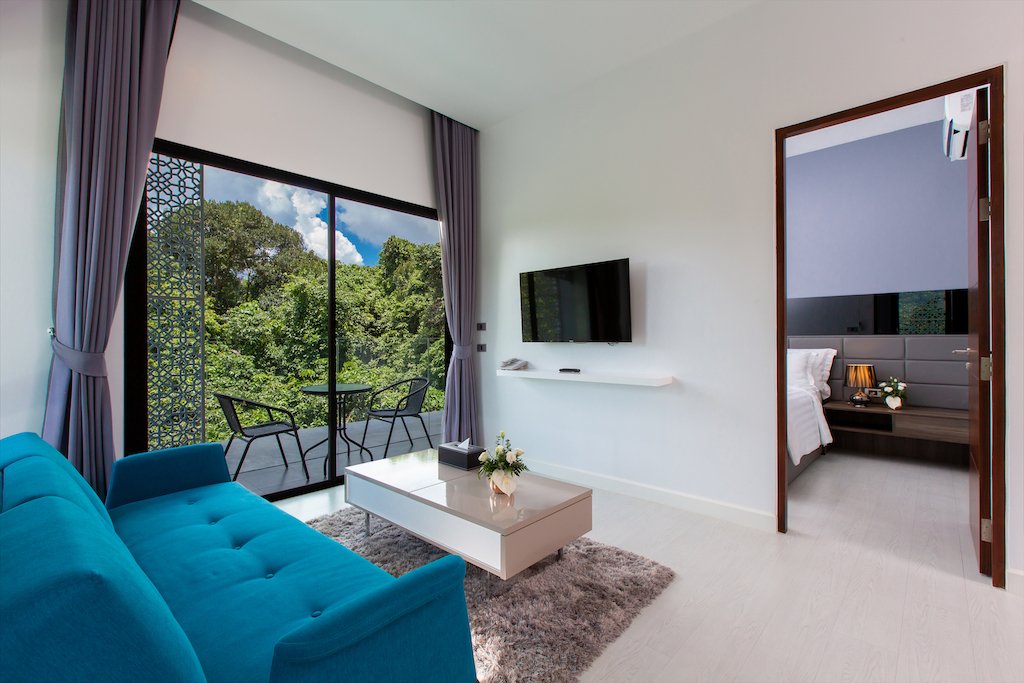 Property image - full photo 13