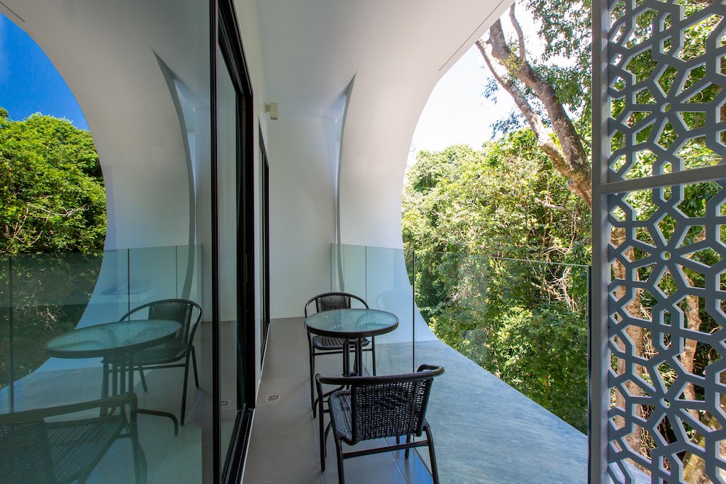 Property image - full photo 6