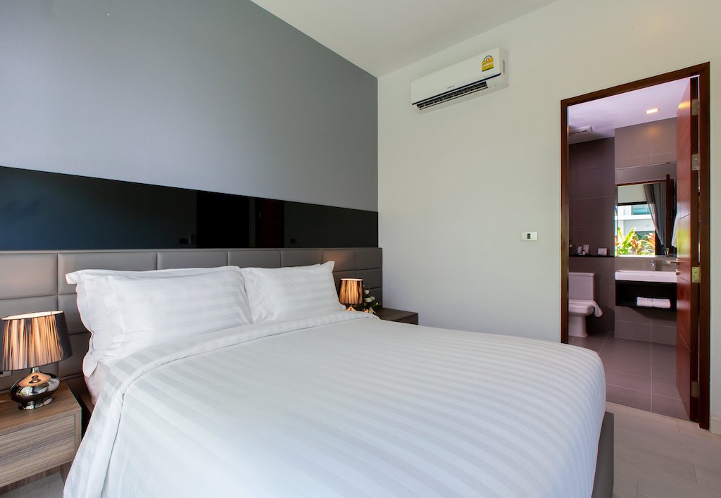 Property image - full photo 8