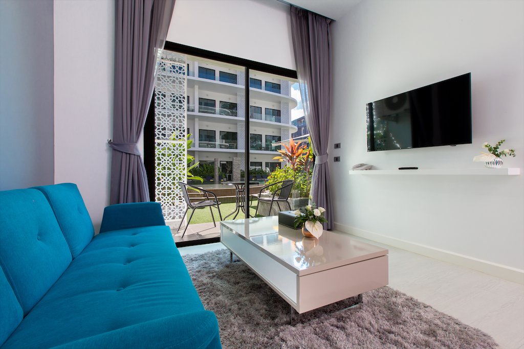 Property image - full photo 3