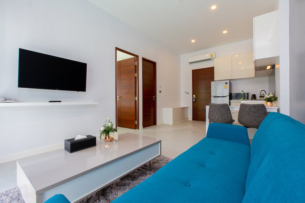 Property image - full photo 5
