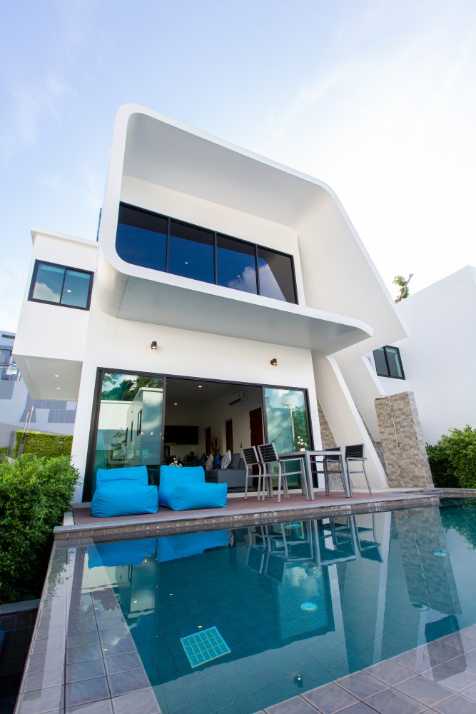 Property image - full photo 13