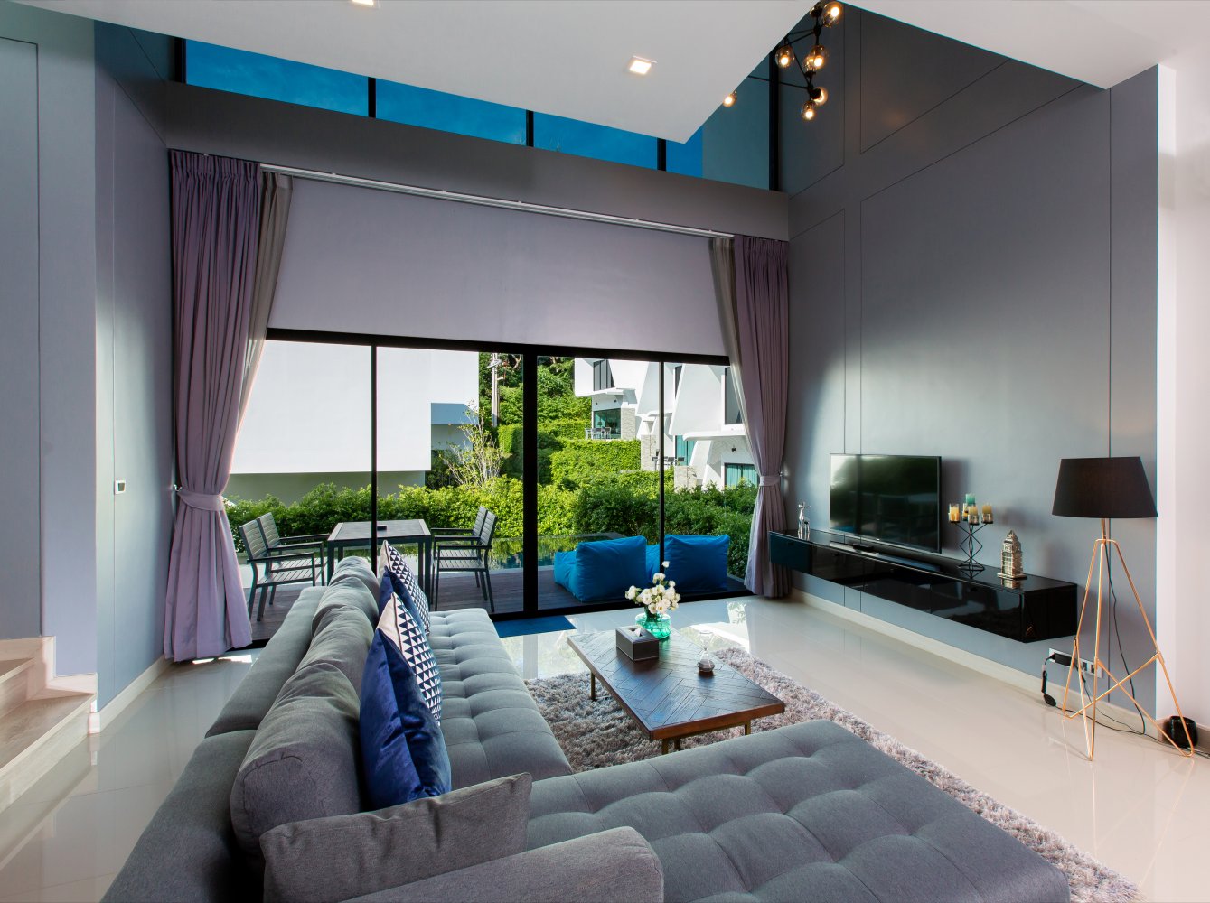 Property image - full photo 6