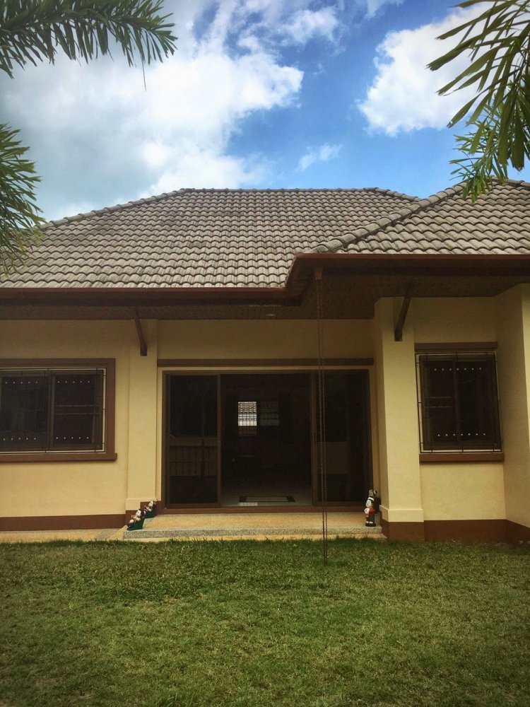 Property image - full photo 1
