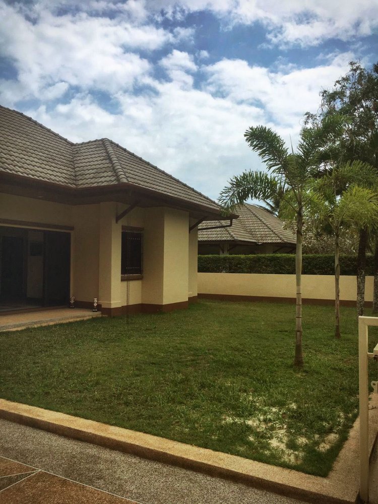Property image - full photo 10