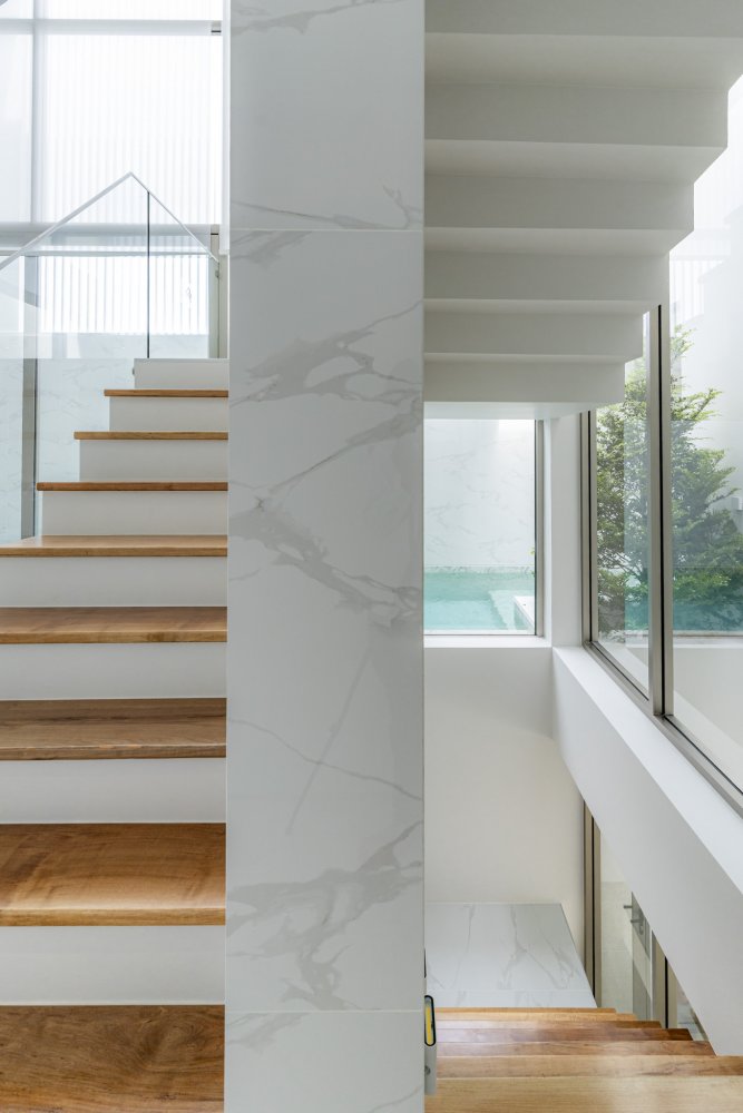 Property image - full photo 22