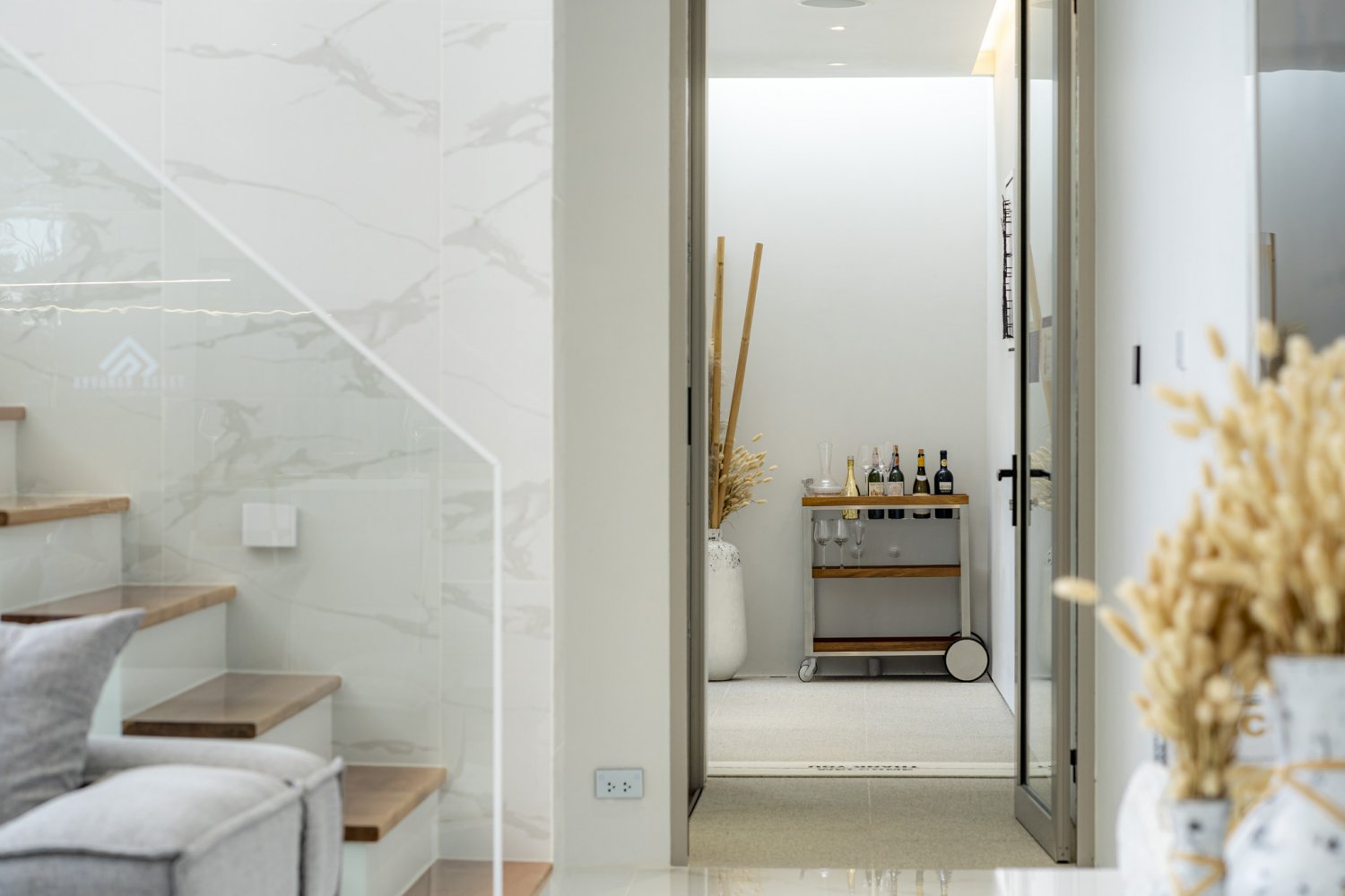 Property image - full photo 43