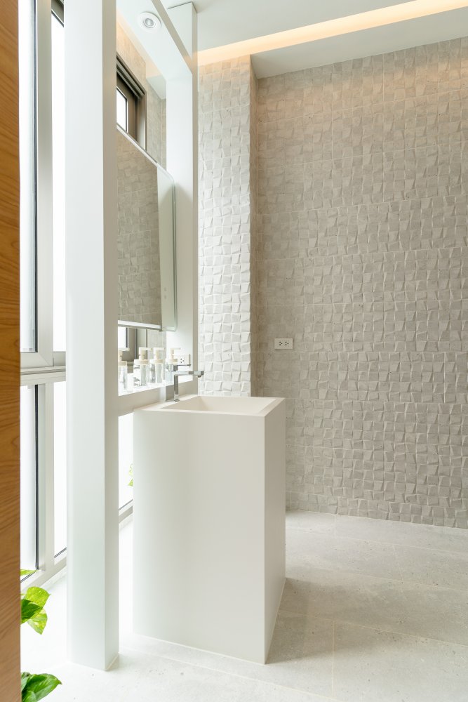 Property image - full photo 65