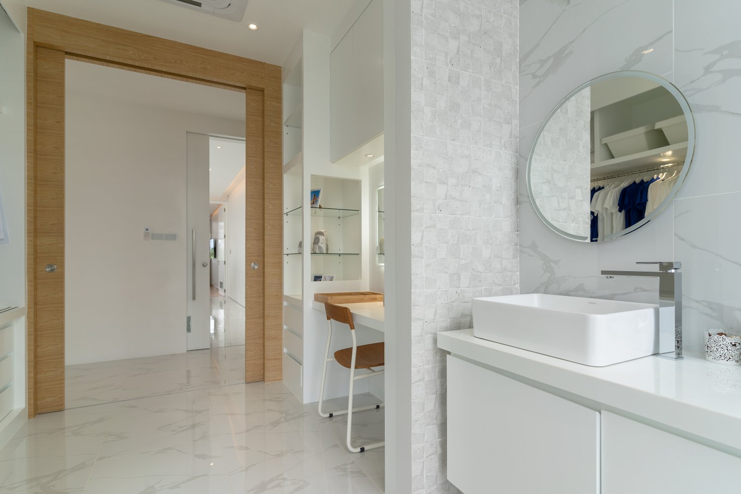 Property image - full photo 52