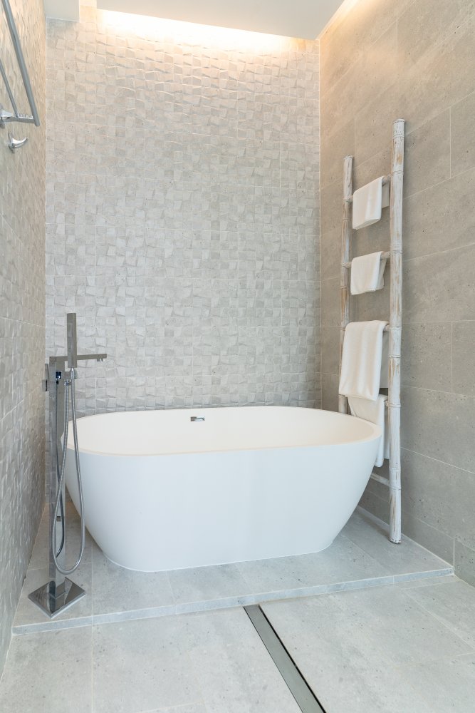 Property image - full photo 63
