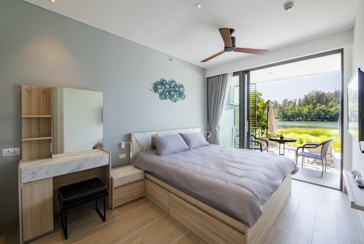 Property image - full photo 20