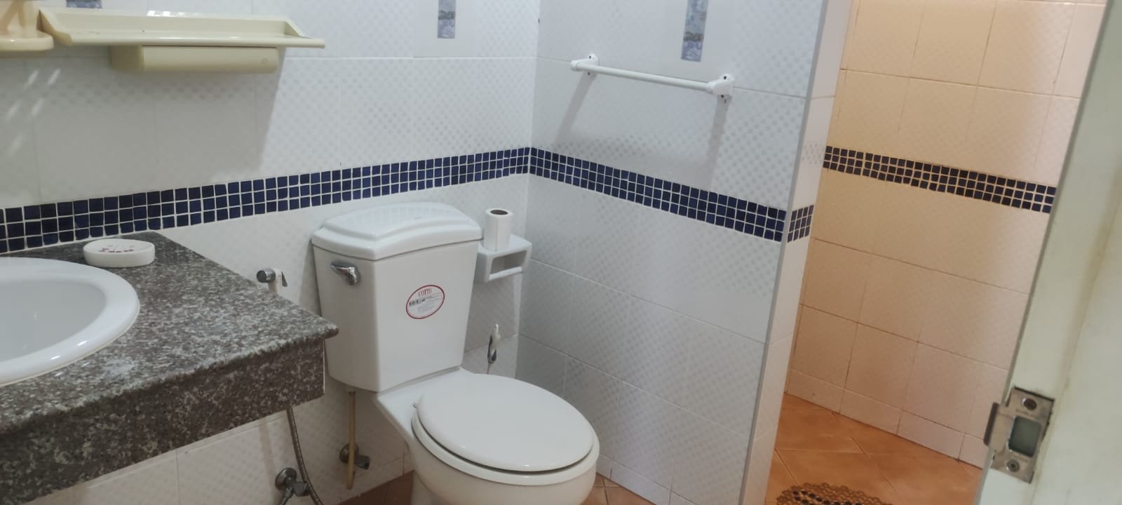 Property image - full photo 17