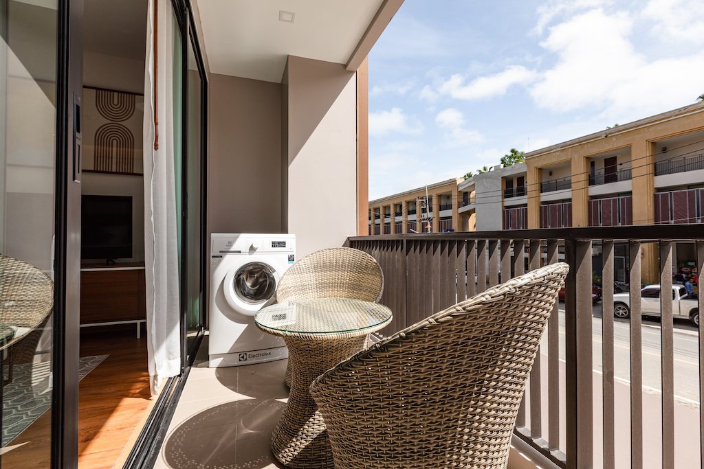 Property image - full photo 12