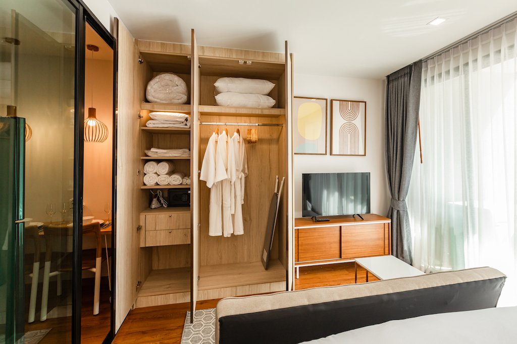 Property image - full photo 7