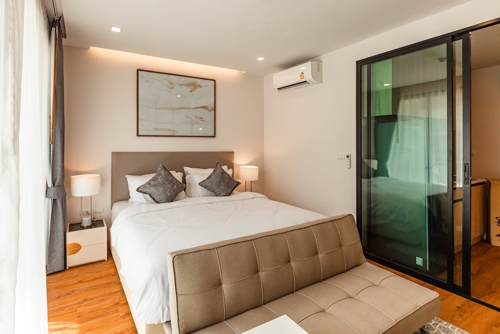 Property image - full photo 10