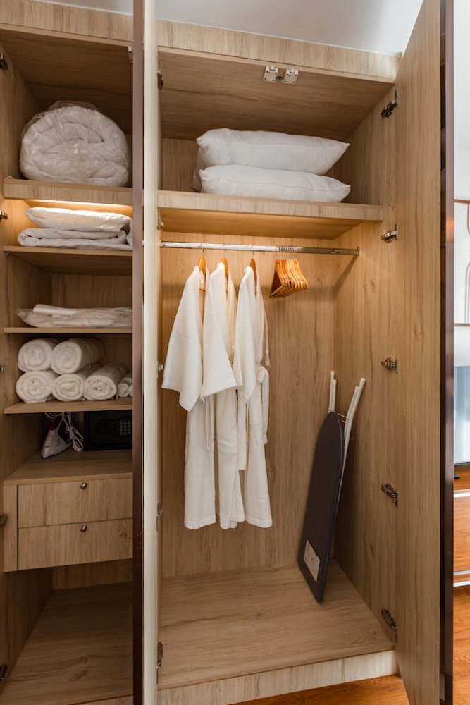 Property image - full photo 6