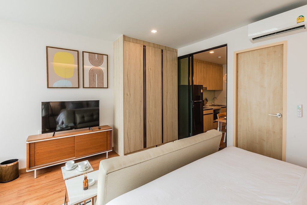 Property image - full photo 17