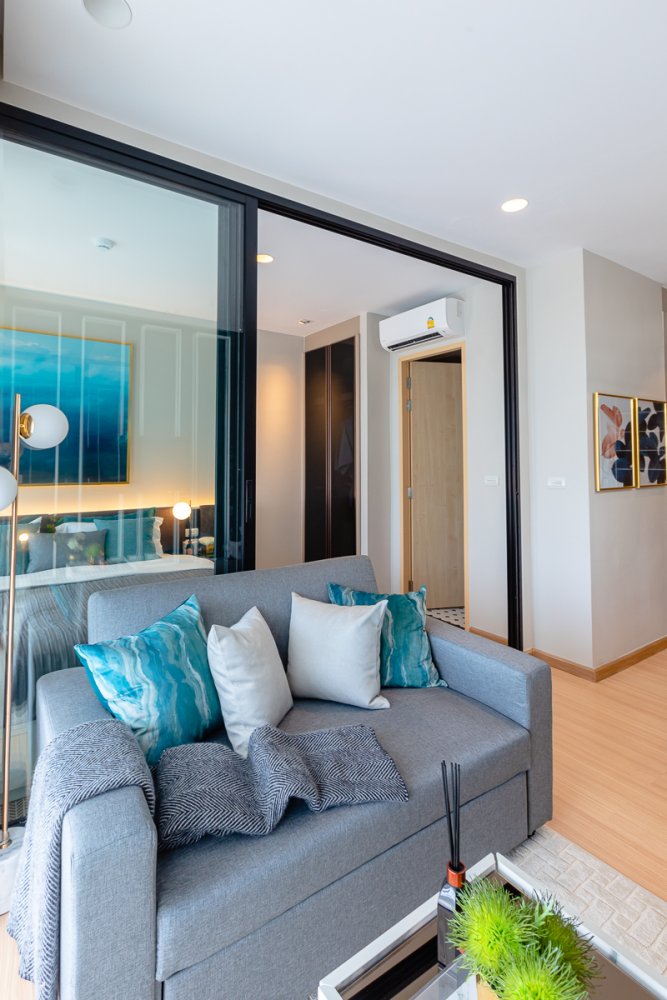 Property image - full photo 3