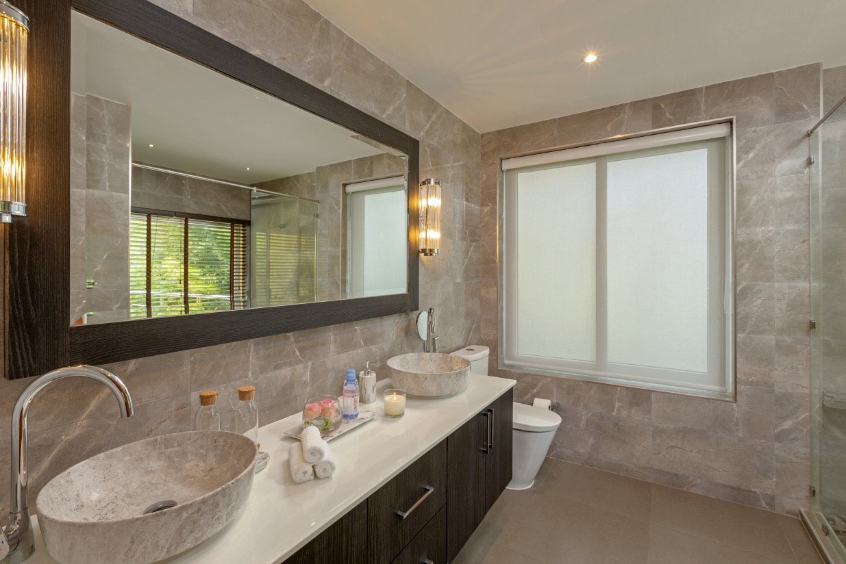Property image - full photo 41