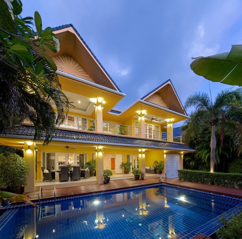 Property image - full photo 1