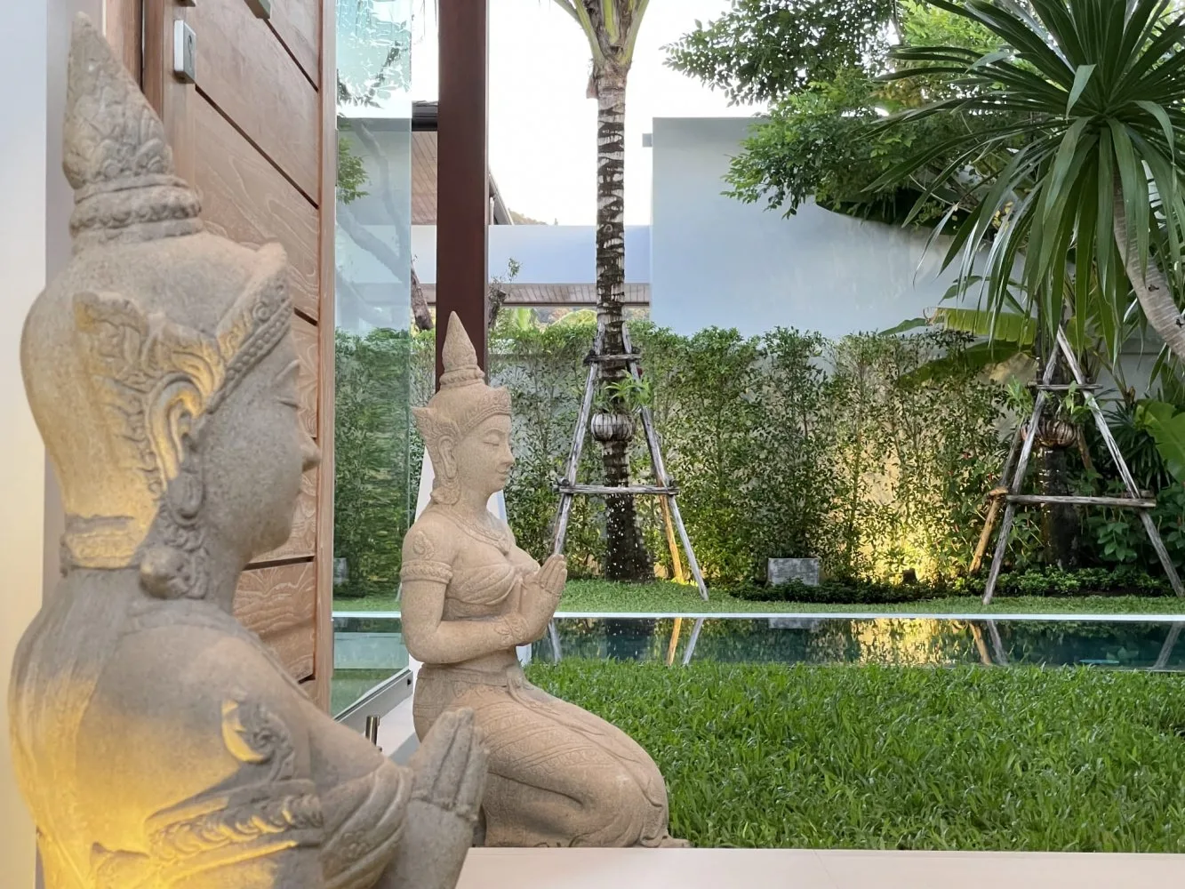 Property image - full photo 5